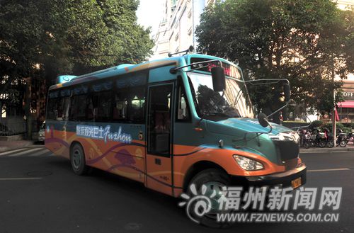 观光巴士拟公交化运营　平时公交周末为旅游巴士
