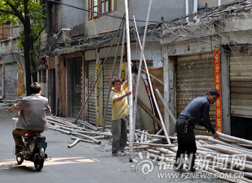 小柳拆房惊现竹脚手架追踪：竹脚手架已全部拆除