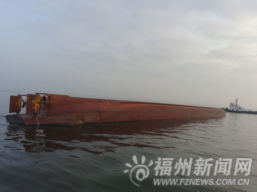 大陆货船在台湾海峡翻沉13人失踪　仍然未搜寻到
