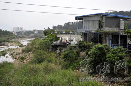 闽侯多处河道遭污染　影响下游大学城青运会场馆