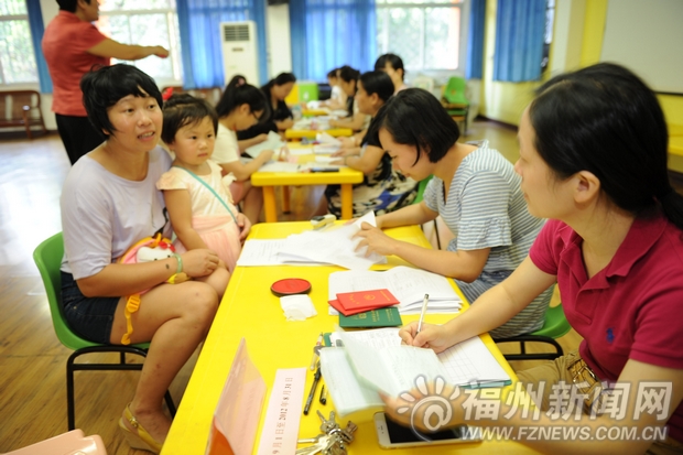 幼儿园招生报名首日公立园火爆　不少民办园闭门