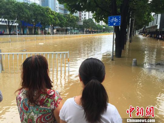 “苏迪罗”雨量赛“龙王”　三大原因致福州看海