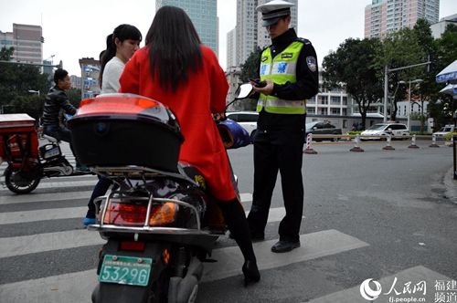 福州电动车市场潜规则：超标车穿“马甲”成合标