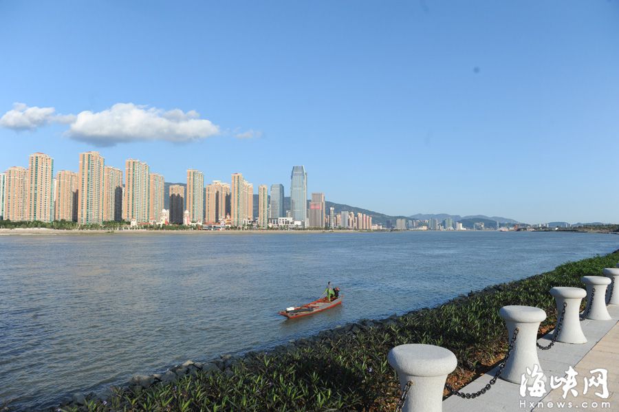 南江滨生态公园十里江景如画　打造“最美”江岸