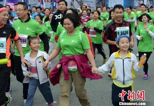 首届福州国际马拉松侧记：中国女将闯进全程前八