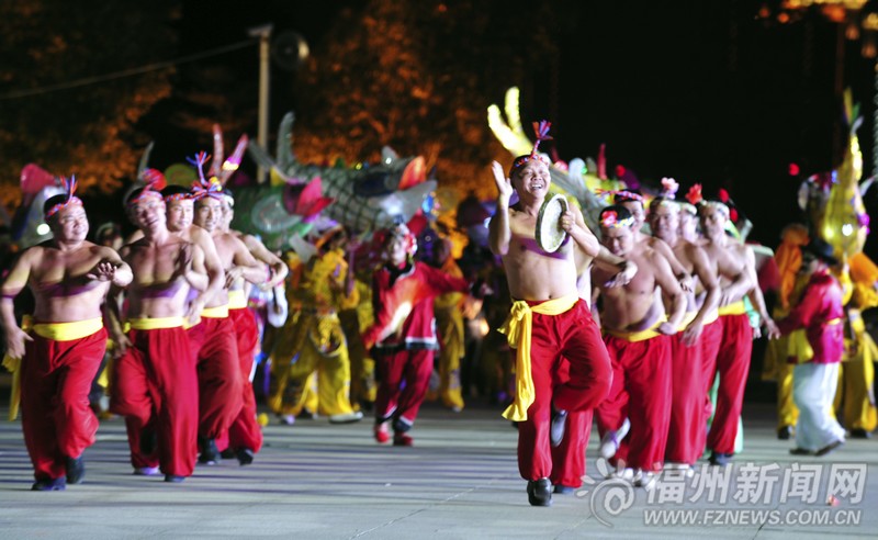 马尾·马祖元宵节习俗：隔海同点“海神”头像灯 