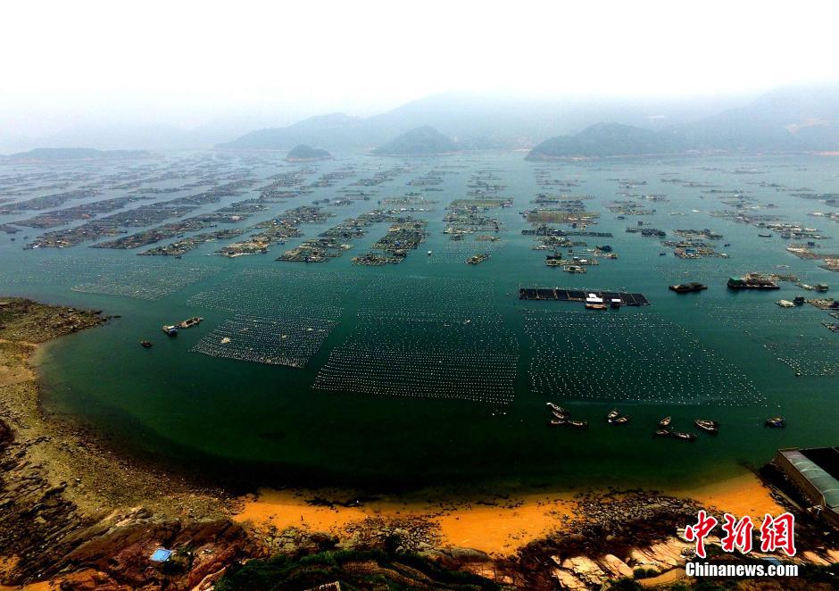 空中鸟瞰连江海上渔村　错落有致蔚为壮观(组图)