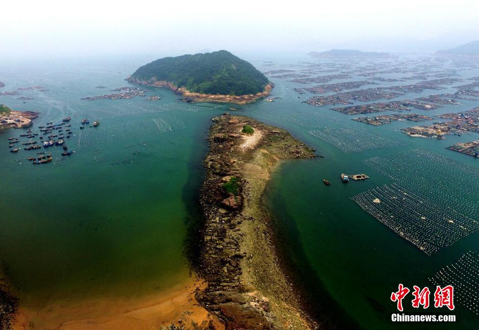 空中鸟瞰连江海上渔村　错落有致蔚为壮观(组图)