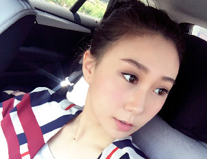 组图：水均益23岁女儿晒近照 清纯靓丽大眼汪汪