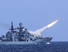 （图文互动）（3）海军在东海举行实兵实弹对抗演习