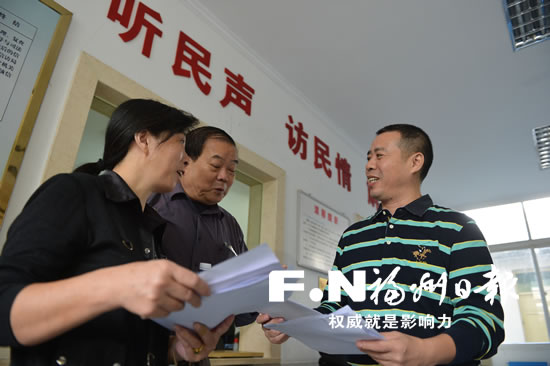 市信访局王炳兴：甘心当出气筒　乐做群众贴心人