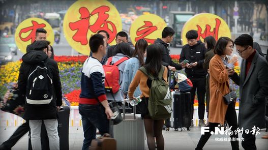 南铁昨迎学生返校客流最高峰　增开旅客列车54对