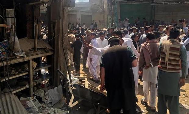 （外代一线）（2）巴基斯坦一市场遭袭致22死70伤