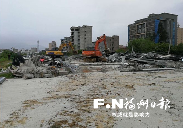 长乐文武砂拆除一处违法建筑　面积约1500平方米