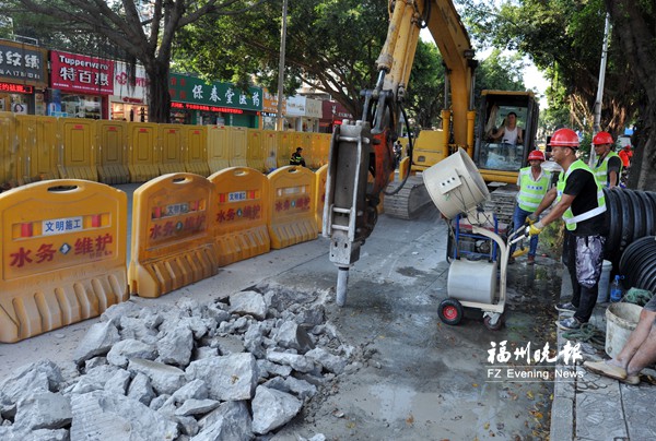 招贤路下月初完成雨水管道改造　可拨热线反映积水点