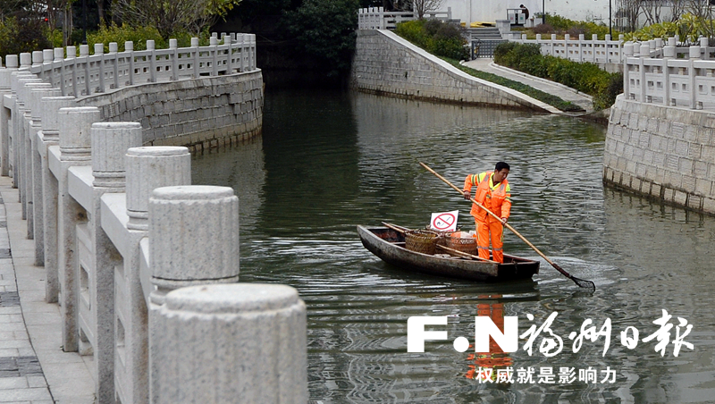茶亭河河道保洁员杨从硕：500米的水路 15年的坚守