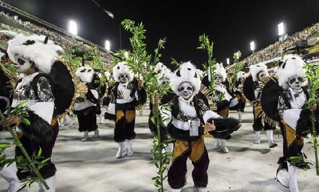 （国际）（1）巴西老牌桑巴舞校以中国主题亮相里约狂欢节
