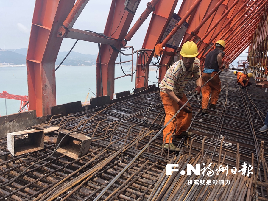 平潭海峡公铁两用大桥明年完成土建施工