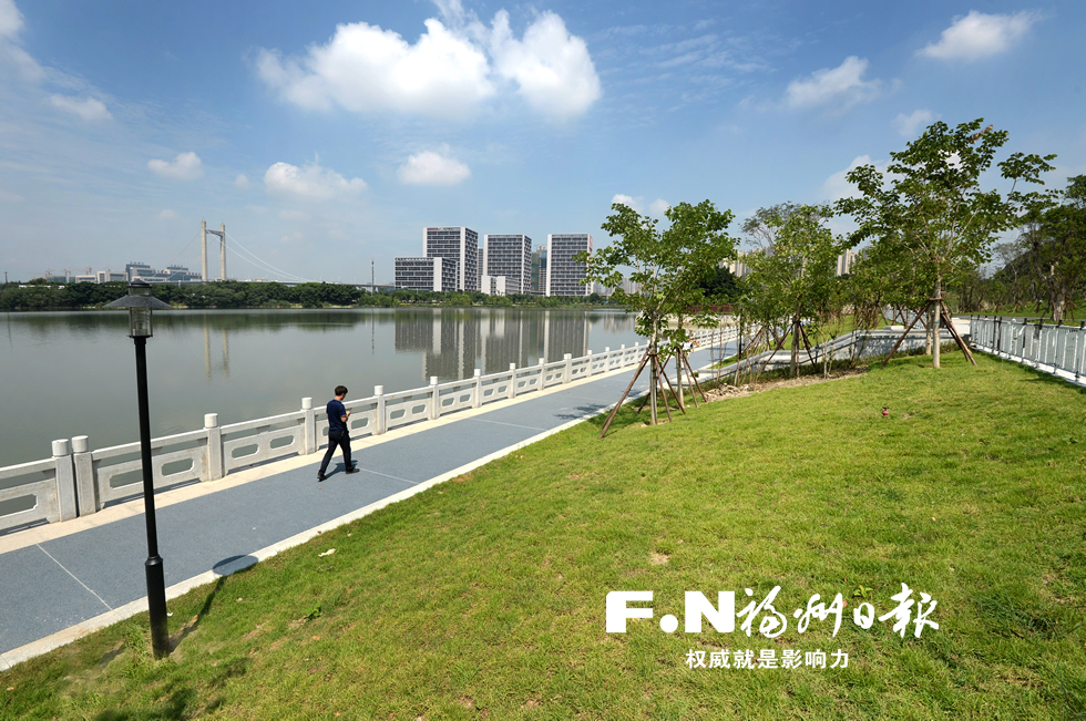 光明港东段绿地公园月底完工　三季有花四时有景