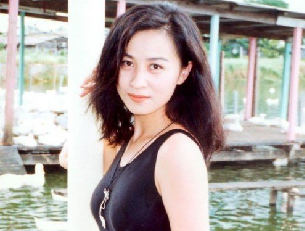刘嘉玲18岁少女照