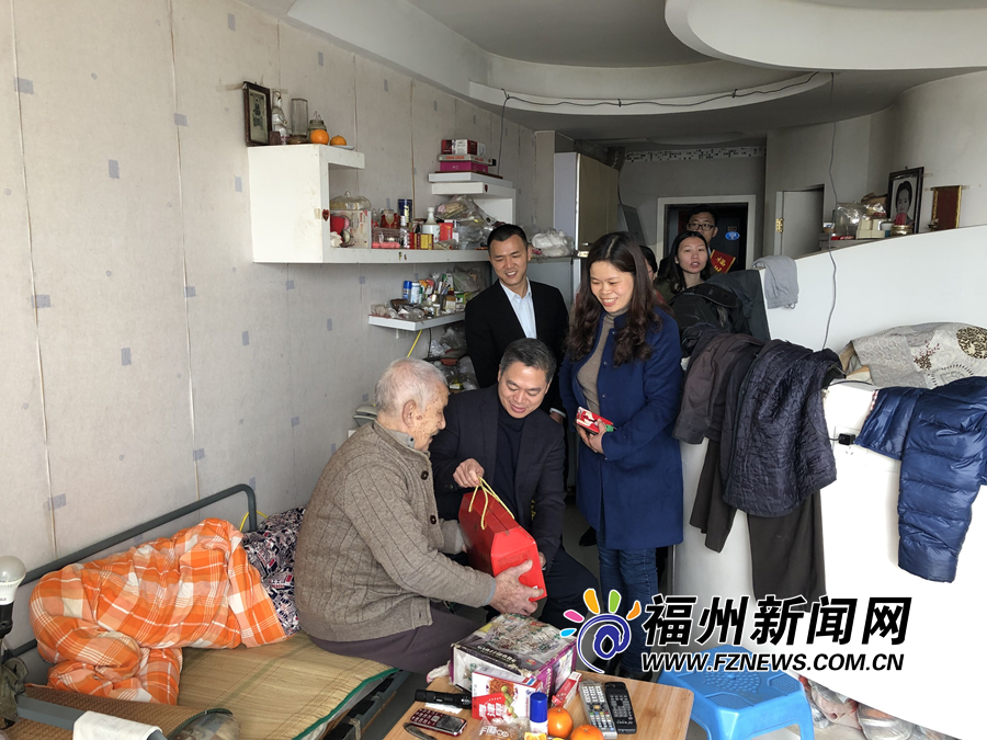 仓山湖岭社区开展“拗九”活动 吸引辖区老人参与