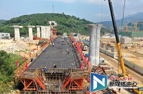 新建福厦铁路新进展:湖边特大桥连续梁首节段顺利浇筑