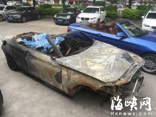 50万元的豪车才开一年,就成了一堆废铁