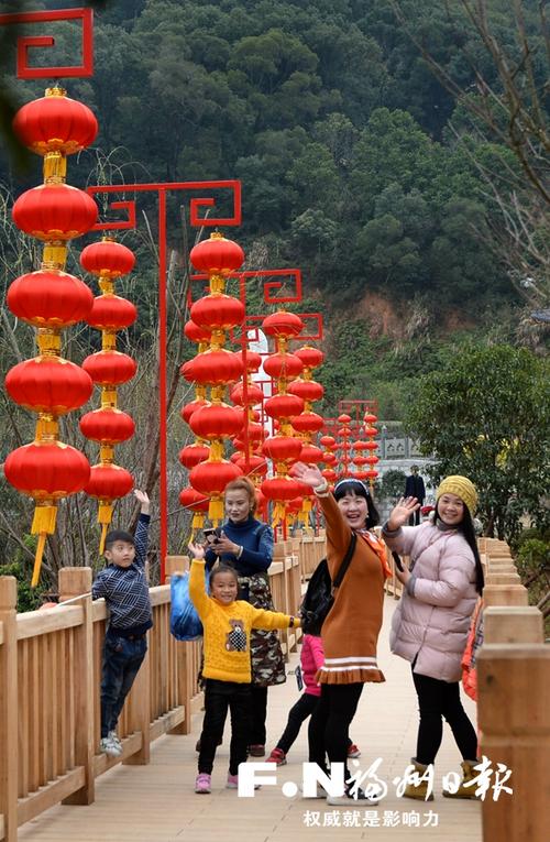 仓山高盖山生态公园:一眼看半城 四季景不同