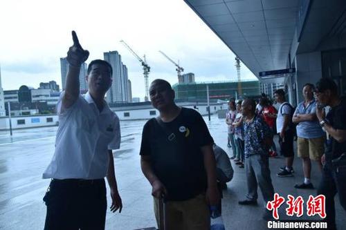 温暖回家路 福州火车站鏖战强台风“玛莉亚”