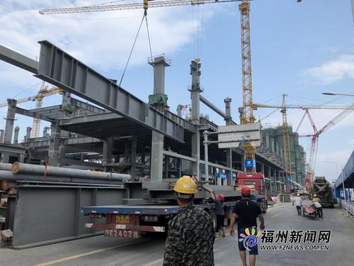 福州数字中国会展中心主框架大部分已经完成吊装