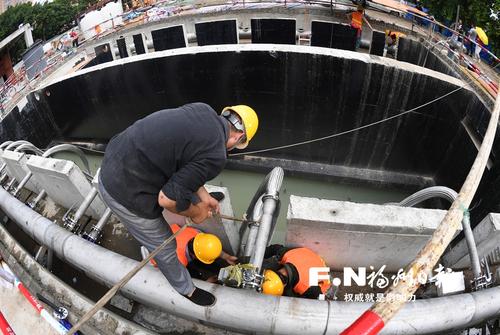 梅峰河地埋式污水处理站通水试运行