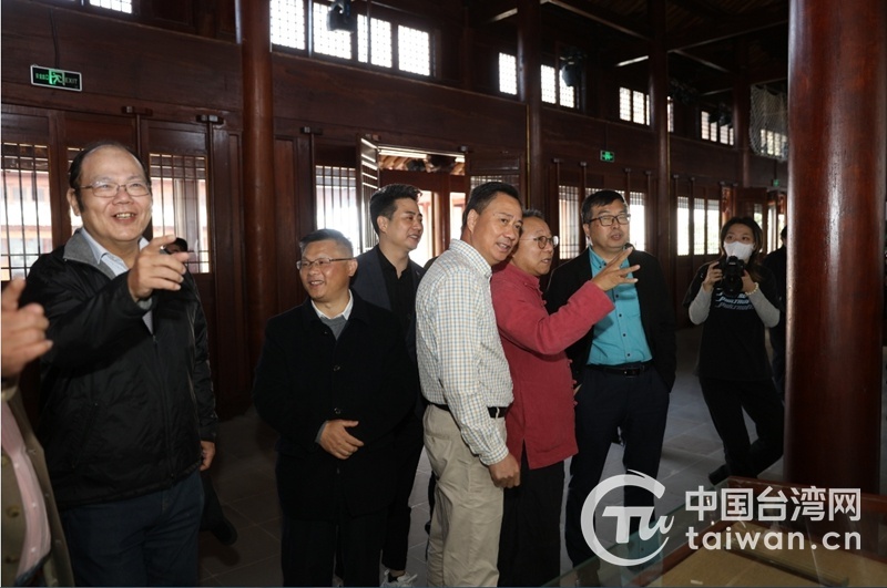 金台携手行——2021浦台书画摄影作品展开展