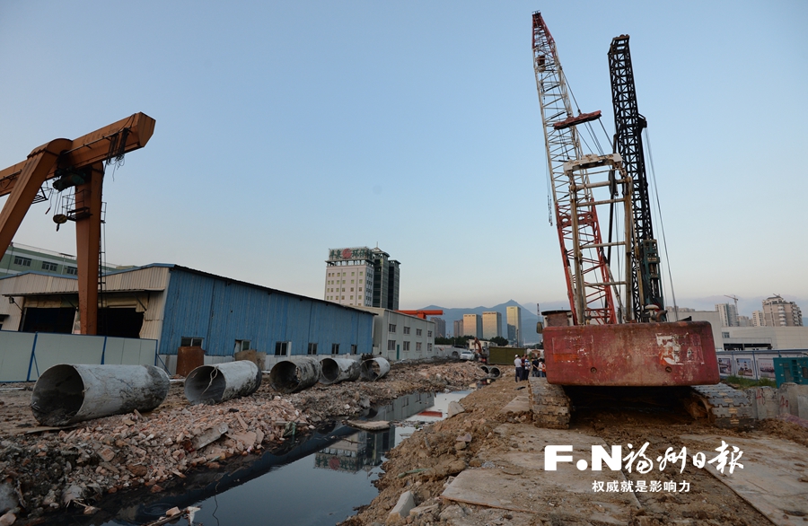 白湖亭河跃进河下月全线贯通 潘墩河示范段截污系统年底形成